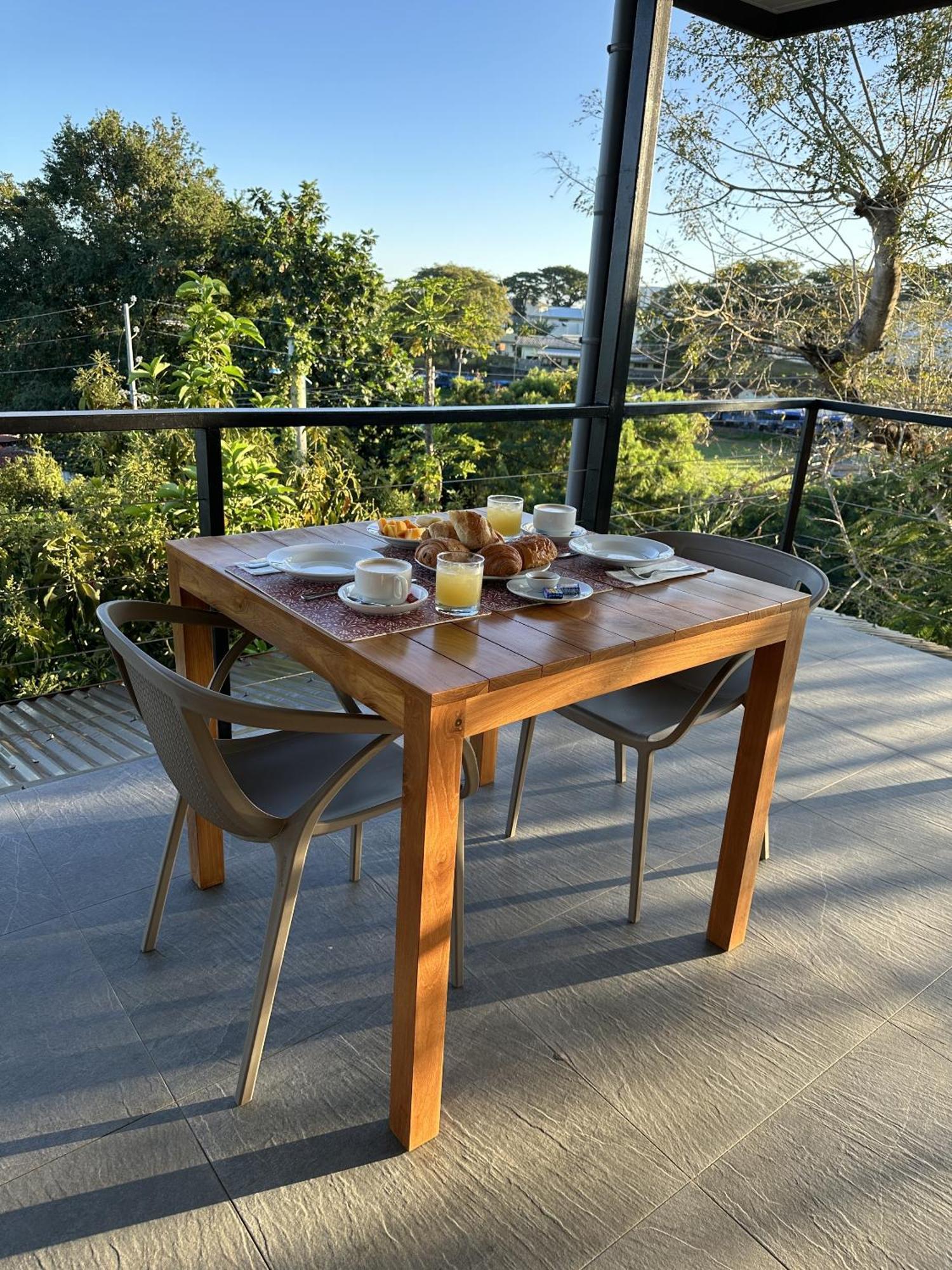 Faaa Ononui Lodge Airport, Ocean-View, Private Bathroom And Balcony, Free Wifi And Parking, On-Site Car Rental מראה חיצוני תמונה