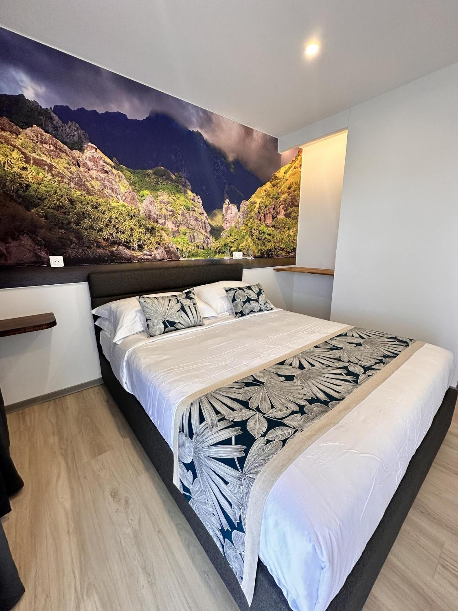Faaa Ononui Lodge Airport, Ocean-View, Private Bathroom And Balcony, Free Wifi And Parking, On-Site Car Rental מראה חיצוני תמונה