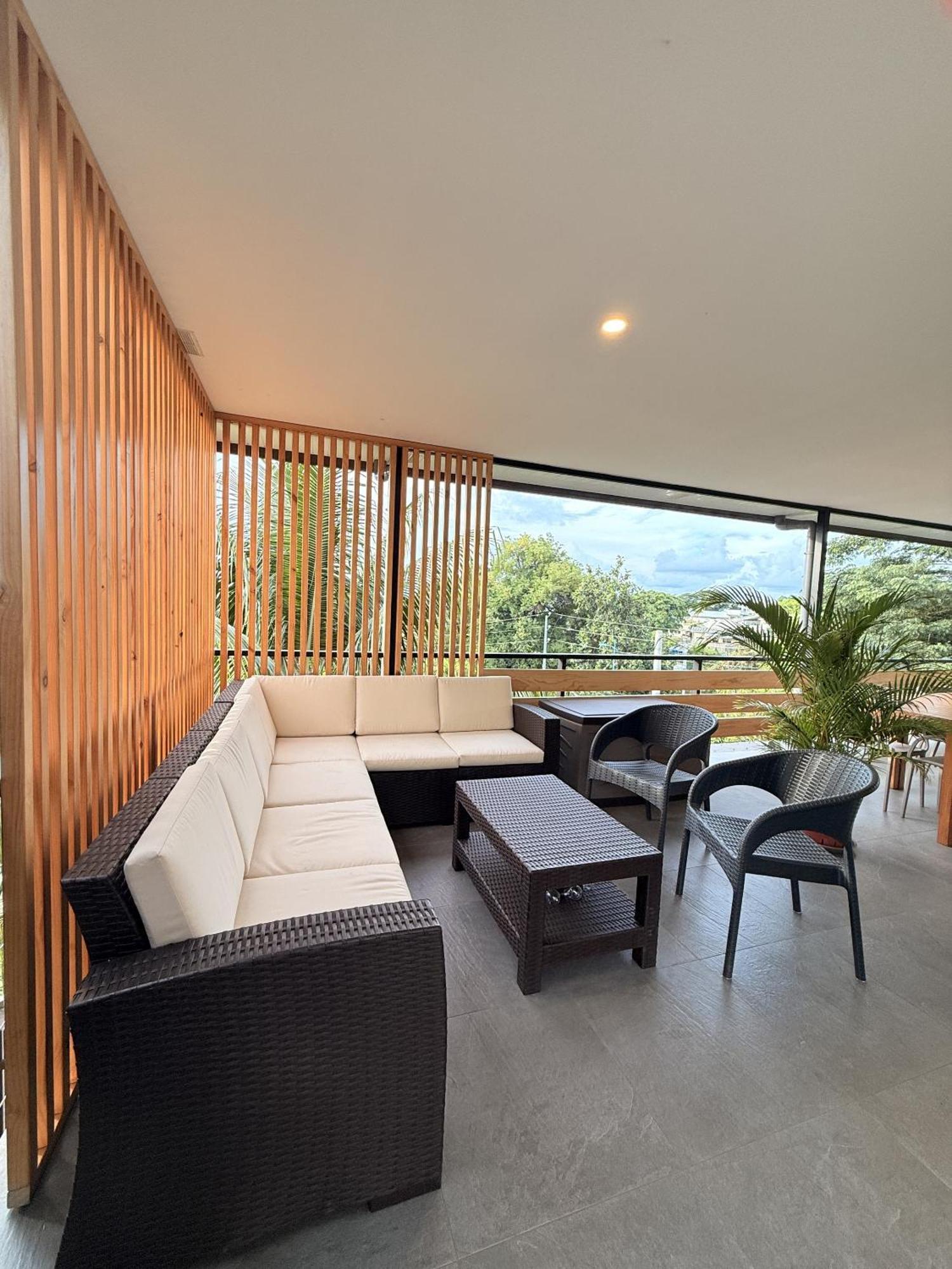 Faaa Ononui Lodge Airport, Ocean-View, Private Bathroom And Balcony, Free Wifi And Parking, On-Site Car Rental מראה חיצוני תמונה